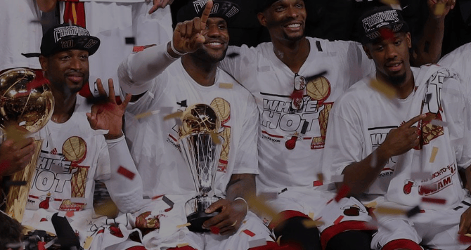 包含今晨NBA总决赛焦点战，迈阿密热火防线松动，媒体盛赞，赛季目标并未改变的词条-九游会登录网址